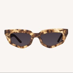 DEZI “ON READ” dark roast/dark smoke